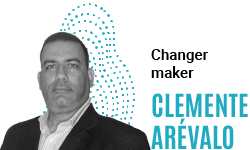 Profile Card de Clemente Arévalo